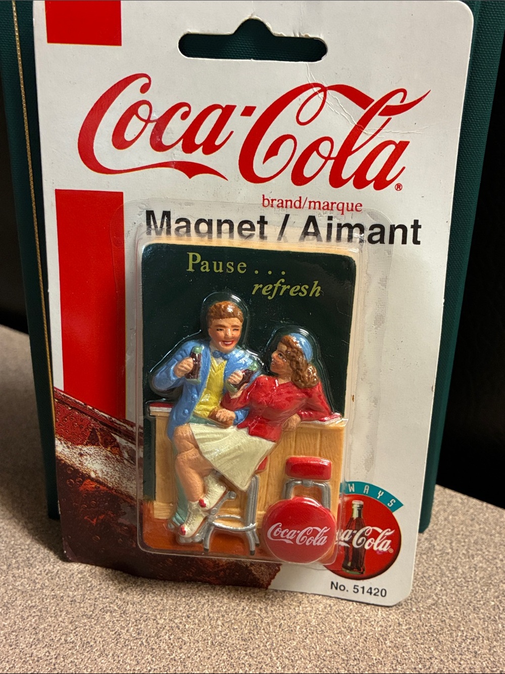 Coca-Cola Pause. Refresh Couple at Soda Fountain Magnet Multicolor